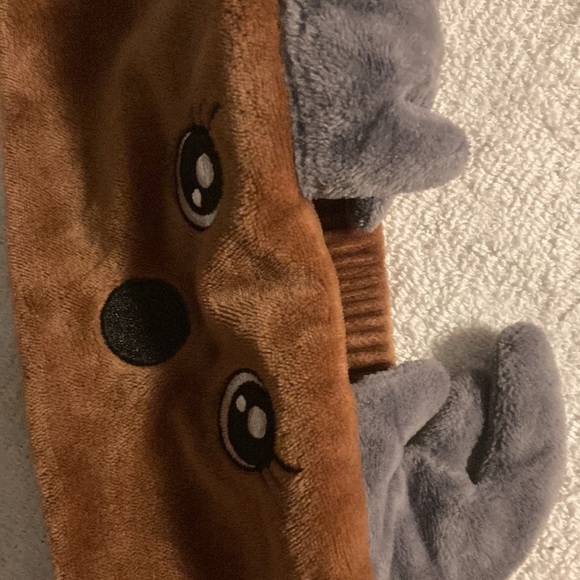 Something to put around your head, great for Christmas,great for sleep - Picture 4 of 5